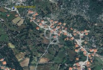 ANTALYA AKSEKİ'DE SATILIK 2 KATLI YIKIK AHŞAP EV VE ARSASI - 1 - 325511