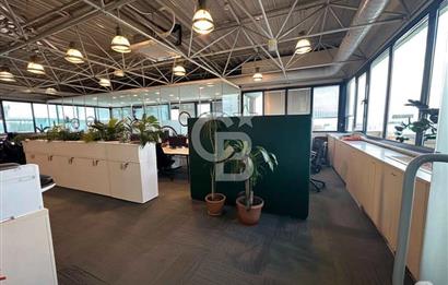 KAVACIK MERKEZDE SATILIK EŞSİZ 800 m2 PLAZA KATI