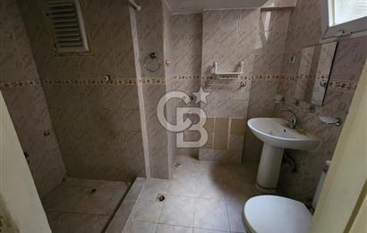 MENEMEN ÇARŞI MERMERLİ MAHALLESİNDE SATILIK ARA KAT 2+1 DAİRE