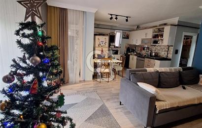 MUHTEŞEM KONUMA SAHİP FABRİKALAR MAHALLESİ'NDE KULLANIŞLI 1+1