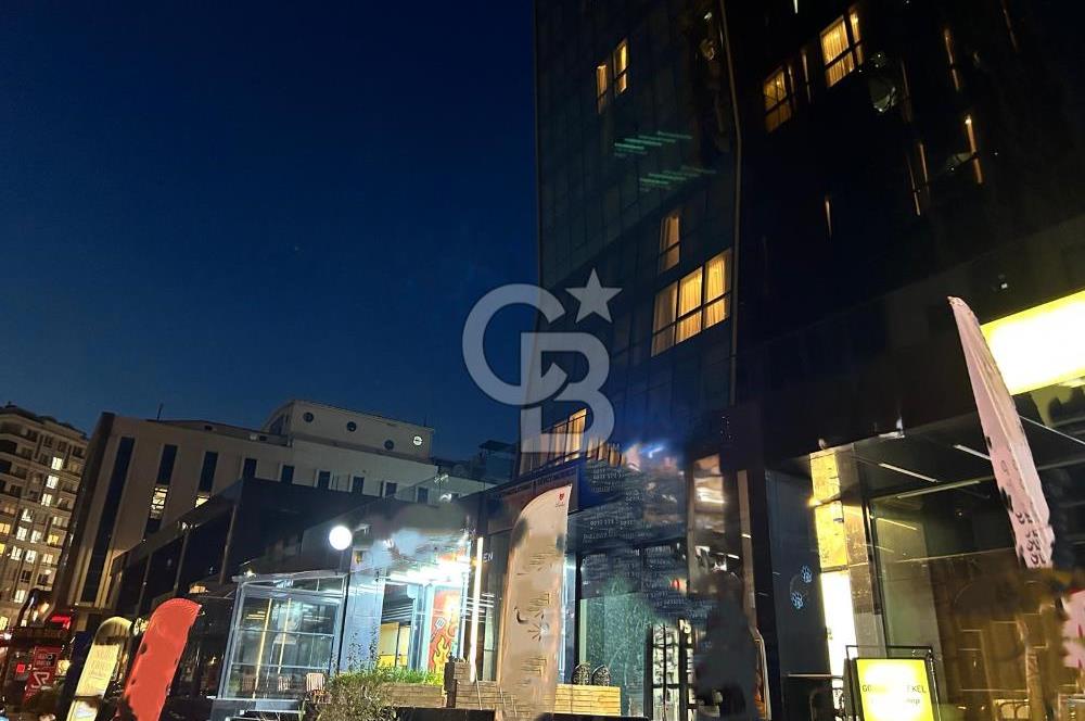 Tango Kulede hareketli sokağa cepheli dükkan