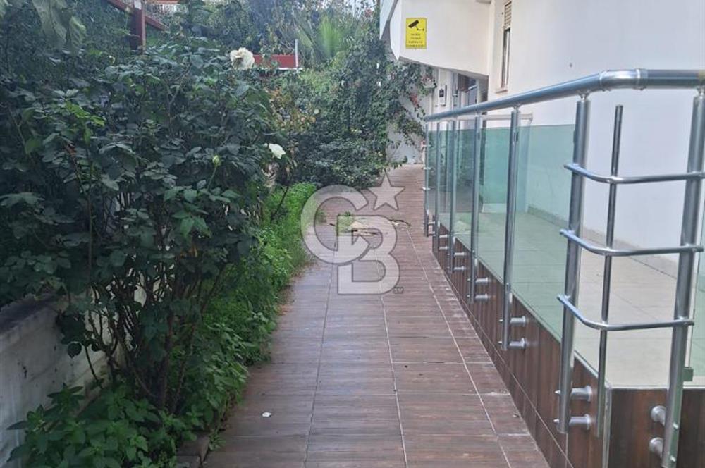 MUHTEŞEM KONUMA SAHİP FABRİKALAR MAHALLESİ'NDE KULLANIŞLI 1+1