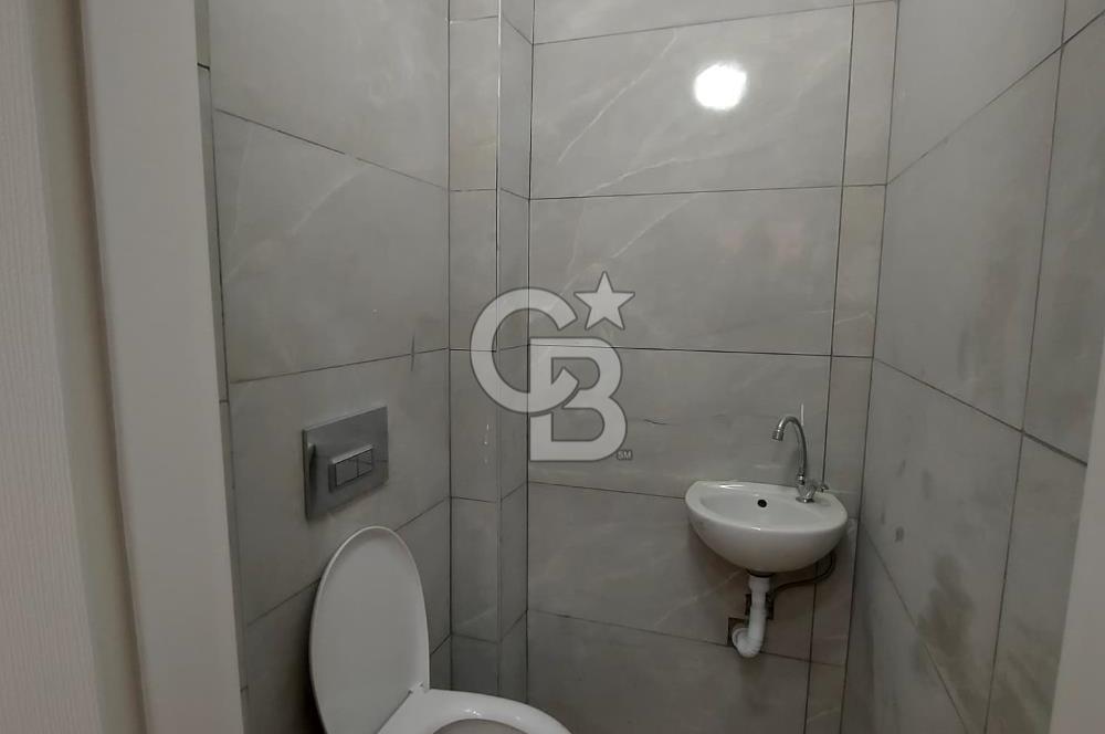 ÇAYIROVA İSTİKLAL CAD.ALT SOKAĞINDA 3+1 GENİŞ EĞİMSİZ DUBLEKS