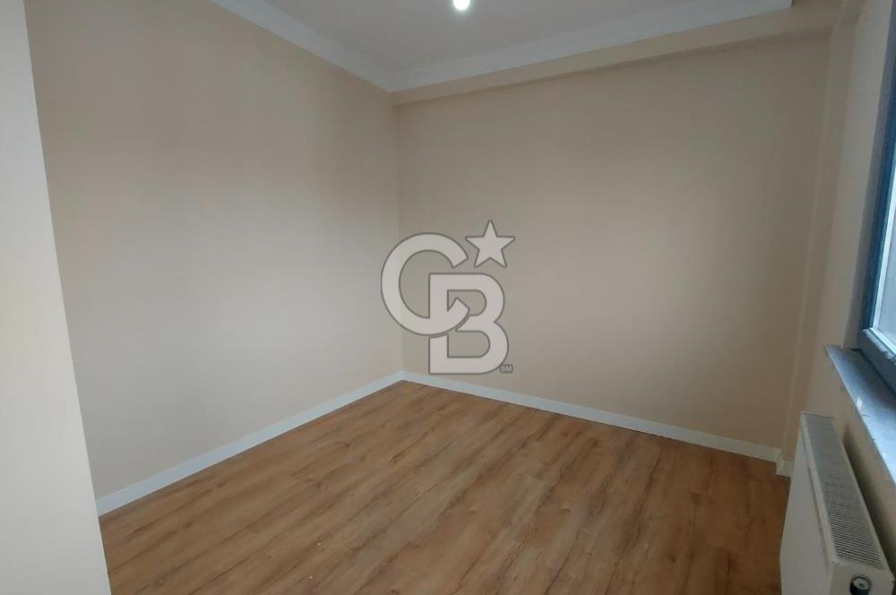 ÇAYIROVA İSTİKLAL CAD.ALT SOKAĞINDA 3+1 GENİŞ EĞİMSİZ DUBLEKS