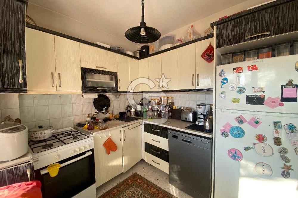 Altınoluk Merkez’de Denize 150 M Katta Tek Ara Kat 2+1 Daire