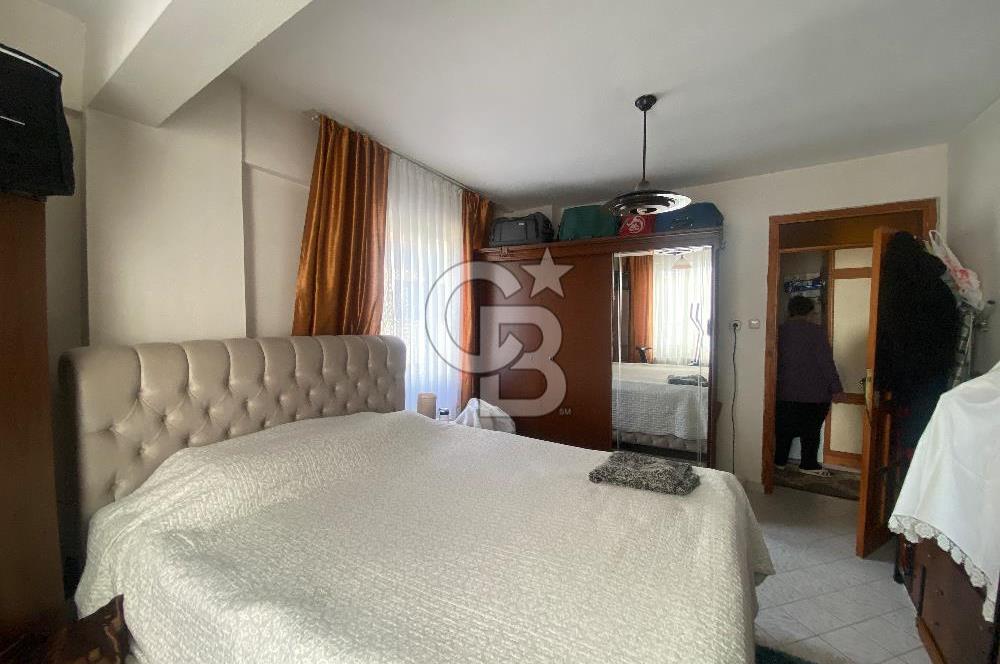 Altınoluk Merkez’de Denize 150 M Katta Tek Ara Kat 2+1 Daire