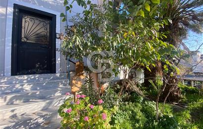 Altınoluk Merkez’de Denize 150 M Katta Tek Ara Kat 2+1 Daire