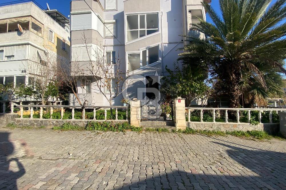 Altınoluk Merkez’de Denize 150 M Katta Tek Ara Kat 2+1 Daire