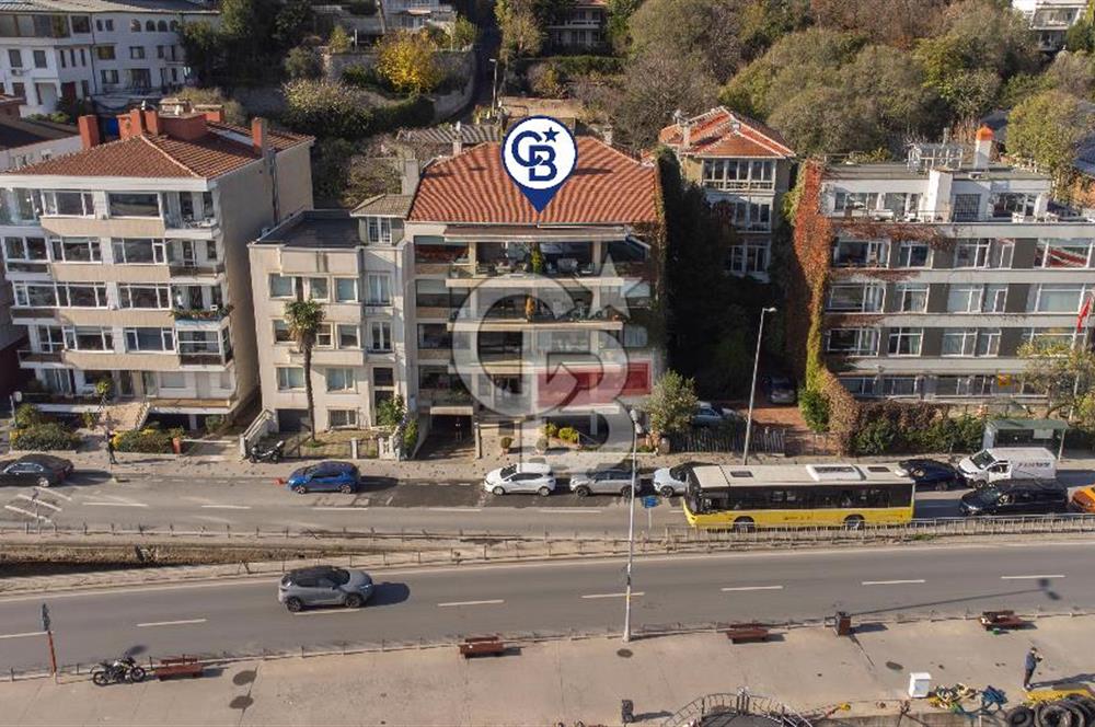ARNAVUTKÖY SAHİLDE EN SEÇKİN APARTMANDA SATILIK YALI DAİRESİ