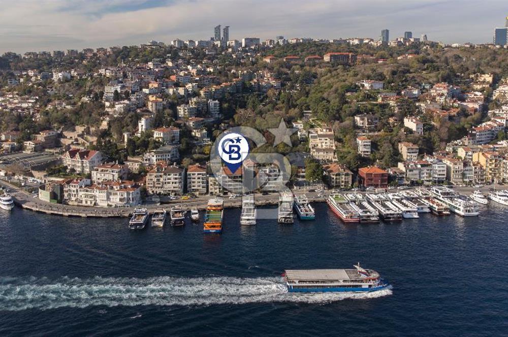 ARNAVUTKÖY SAHİLDE EN SEÇKİN APARTMANDA SATILIK YALI DAİRESİ