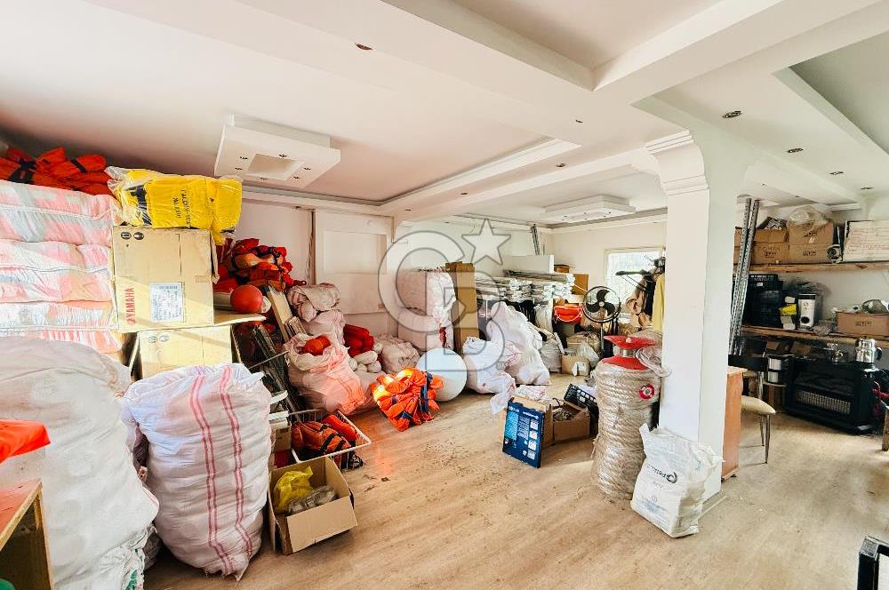 Tarihi Kemeraltı Çarşısının En İşlek Caddesinde Satılık Dükkan