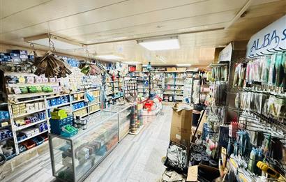 Tarihi Kemeraltı Çarşısının En İşlek Caddesinde Satılık Dükkan