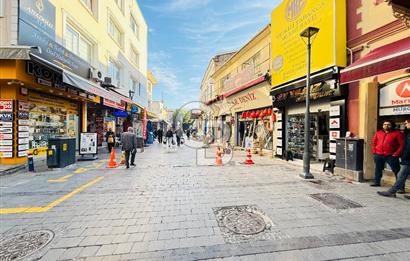 Tarihi Kemeraltı Çarşısının En İşlek Caddesinde Satılık Dükkan