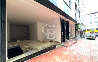 VELİEFENDİ'DE SATILIK GENİŞ CEPHELİ VE DEPOLU 100 M² DÜKKAN!