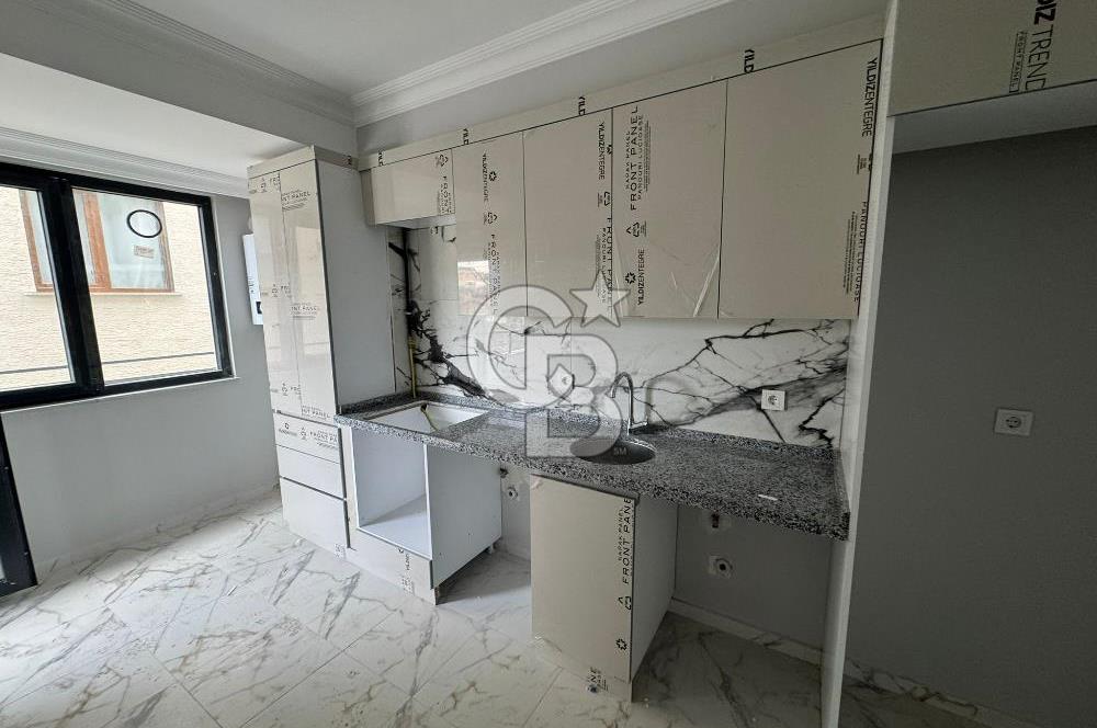 Çekmeköy Köroğlu Caddesi'nde 2 + 1 Kiralık Daire