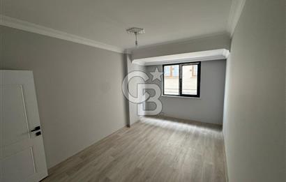 Çekmeköy Köroğlu Caddesi'nde 2 + 1 Kiralık Daire