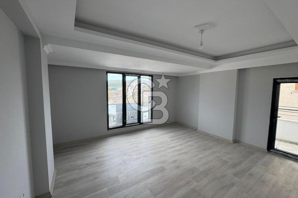 Çekmeköy Köroğlu Caddesi'nde 2 + 1 Kiralık Daire