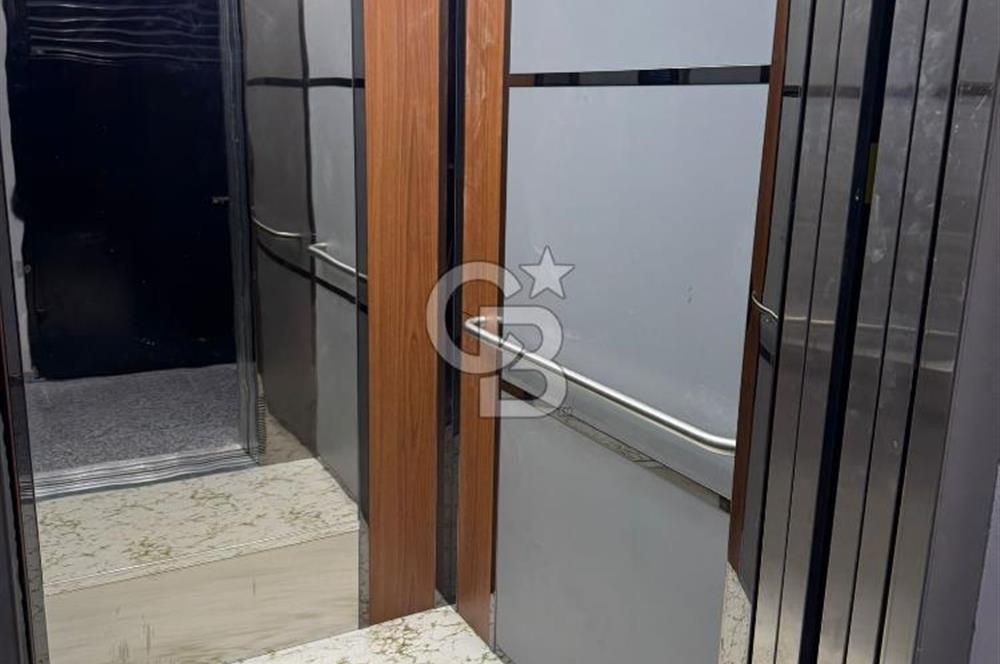 Çekmeköy Köroğlu Caddesi'nde 2 + 1 Kiralık Daire