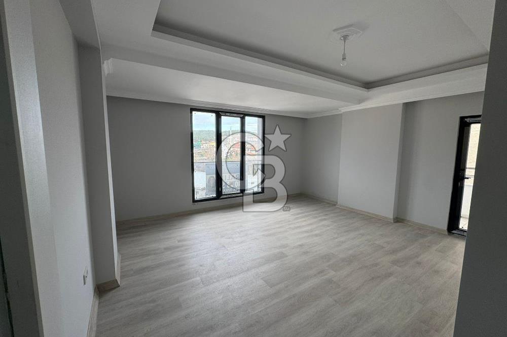 Çekmeköy Köroğlu Caddesi'nde 2 + 1 Kiralık Daire