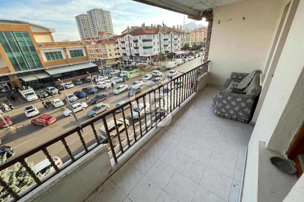 KARAPÜRÇEK ŞEHİT SAVAŞ BATU CADDESİNDE 4+1 GÜNEY CEPHE 160 METREKARE SATILIK DAİRE