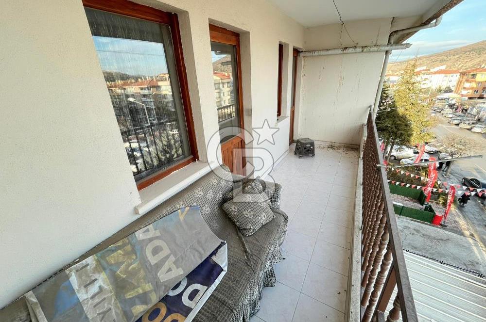 KARAPÜRÇEK ŞEHİT SAVAŞ BATU CADDESİNDE 4+1 GÜNEY CEPHE 160 METREKARE SATILIK DAİRE