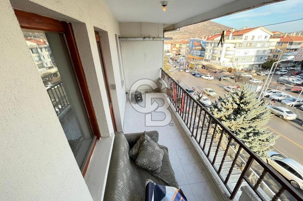 KARAPÜRÇEK ŞEHİT SAVAŞ BATU CADDESİNDE 4+1 GÜNEY CEPHE 160 METREKARE SATILIK DAİRE