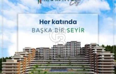 Çiğli Muranoda Havuz Cepheli 1+1 Satılık Daire