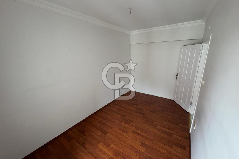 Çekmeköy Yeşil Belde Sitesi'nde 3 + 1 Kiralık Geniş Daire 