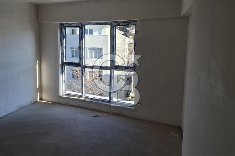 KÜÇÜKESAT'TA HASSASIN KARŞISI-YENİ BİNA 4+1 DUBLEX DAİRE