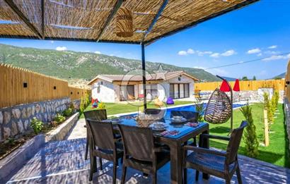 CB GİZ'DEN KAŞ SARIBELEN'DE SATILIK 2+1 VİLLA