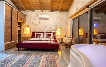 CB GİZ'DEN KAŞ SARIBELEN'DE SATILIK 2+1 VİLLA