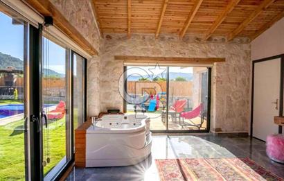 CB GİZ'DEN KAŞ SARIBELEN'DE SATILIK 2+1 VİLLA