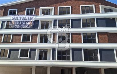 KÜÇÜKESAT'TA HASSASIN KARŞISI-YENİ BİNA 4+1 DUBLEX DAİRE