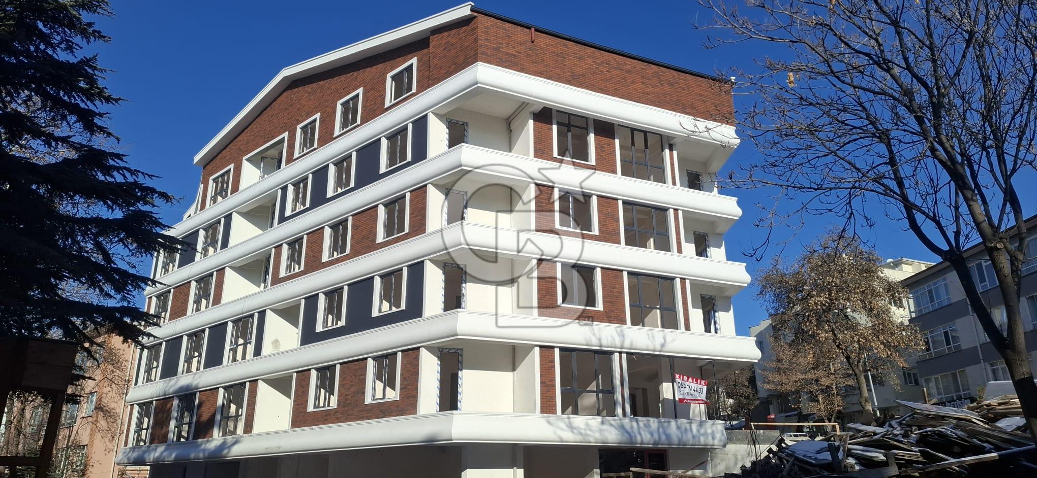 KÜÇÜKESAT'TA HASSASIN KARŞISI-YENİ BİNA 4+1 DUBLEX DAİRE