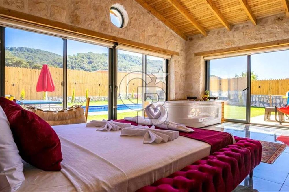 CB GİZ'DEN KAŞ SARIBELEN'DE SATILIK 2+1 VİLLA