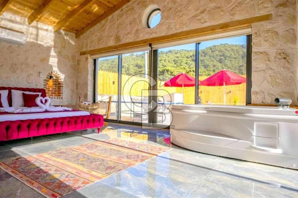 CB GİZ'DEN KAŞ SARIBELEN'DE SATILIK 2+1 VİLLA