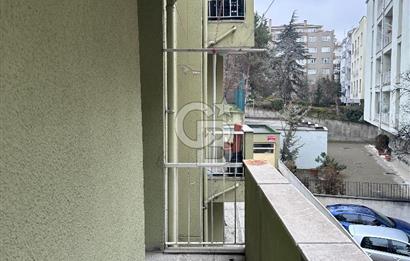 Çankaya Katip Çelebi Sokak'da Otoparklı 3+1 Kiralık Daire