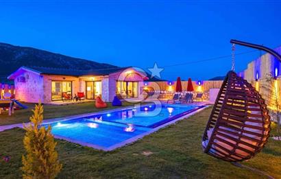 CB GİZ'DEN KAŞ SARIBELEN'DE SATILIK 2+1 VİLLA