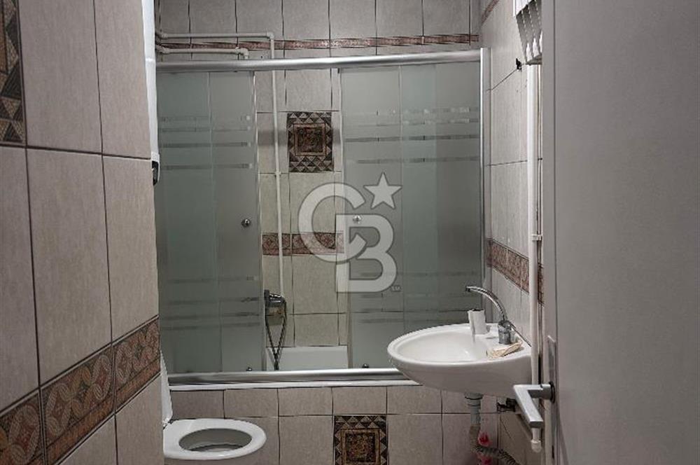 Çankaya Katip Çelebi Sokak'da Otoparklı 3+1 Kiralık Daire