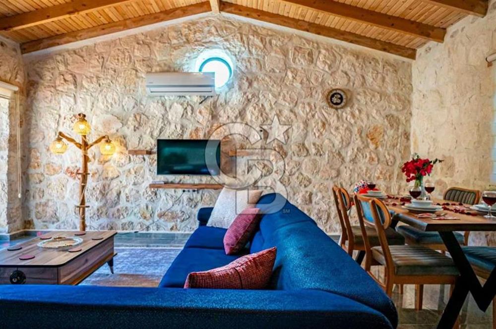 CB GİZ'DEN KAŞ SARIBELEN'DE SATILIK 2+1 VİLLA