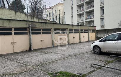 Çankaya Katip Çelebi Sokak'da Otoparklı 3+1 Kiralık Daire