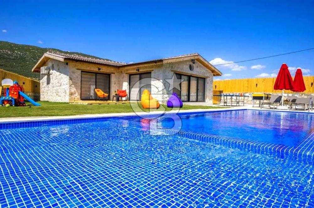 CB GİZ'DEN KAŞ SARIBELEN'DE SATILIK 2+1 VİLLA