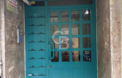 Çankaya Katip Çelebi Sokak'da Otoparklı 3+1 Kiralık Daire