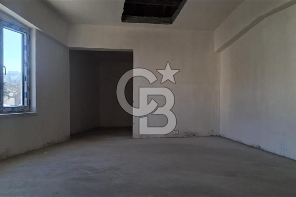 KÜÇÜKESAT'TA HASSASIN KARŞISI-YENİ BİNA 4+1 DUBLEX DAİRE