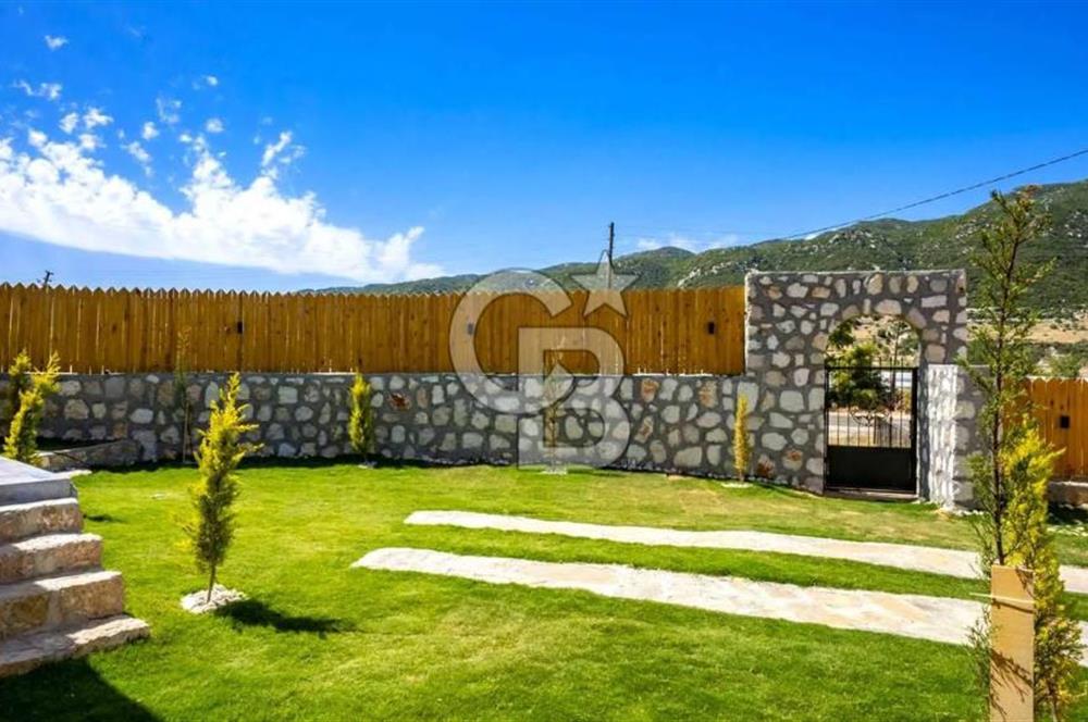 CB GİZ'DEN KAŞ SARIBELEN'DE SATILIK 2+1 VİLLA