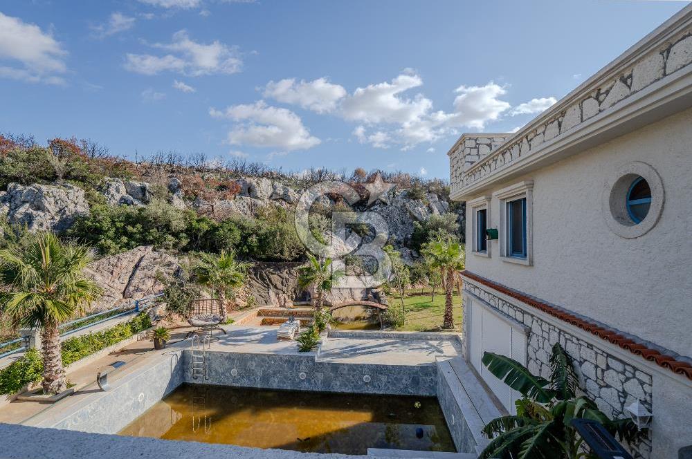 İzmir Çeşme Ildır Satılık 4+1 Müstakil Havuzlu Köşk