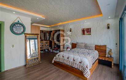 İzmir Çeşme Ildır Satılık 4+1 Müstakil Havuzlu Köşk