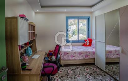 İzmir Çeşme Ildır Satılık 4+1 Müstakil Havuzlu Köşk