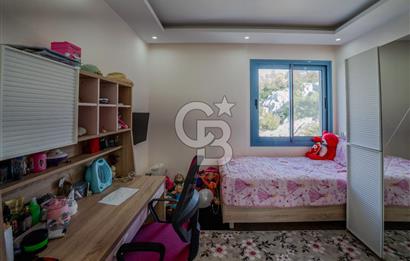 İzmir Çeşme Ildır Satılık 4+1 Müstakil Havuzlu Köşk