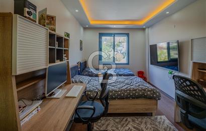 İzmir Çeşme Ildır Satılık 4+1 Müstakil Havuzlu Köşk